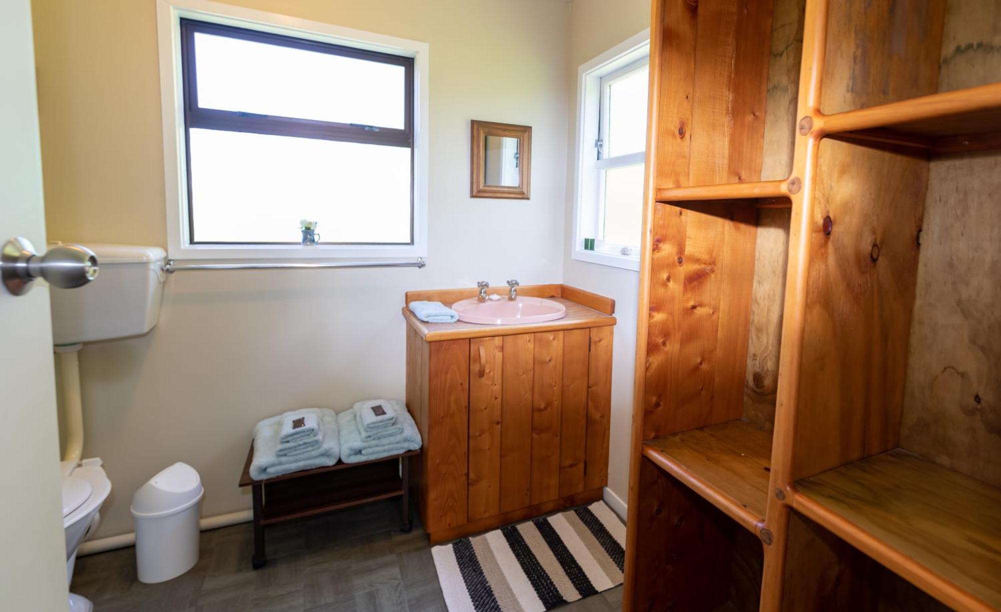 Aotea Lodge Great Barrier Tryphena Стая снимка